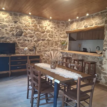 Ca La Ines